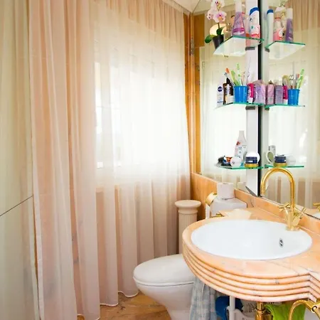 Mit Beheizten Privat Pool Und Meersicht Holiday home